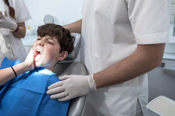 Best Emergency Dentist for Knocked-Out Tooth in Kankakee, IL